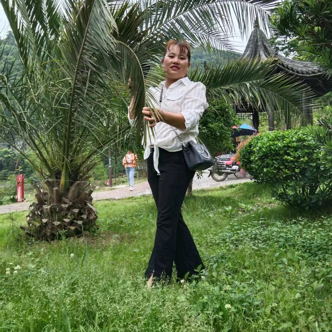 80后三个孩子的妈妈