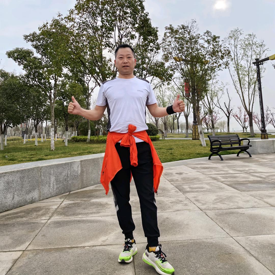 云上七溪老男孩