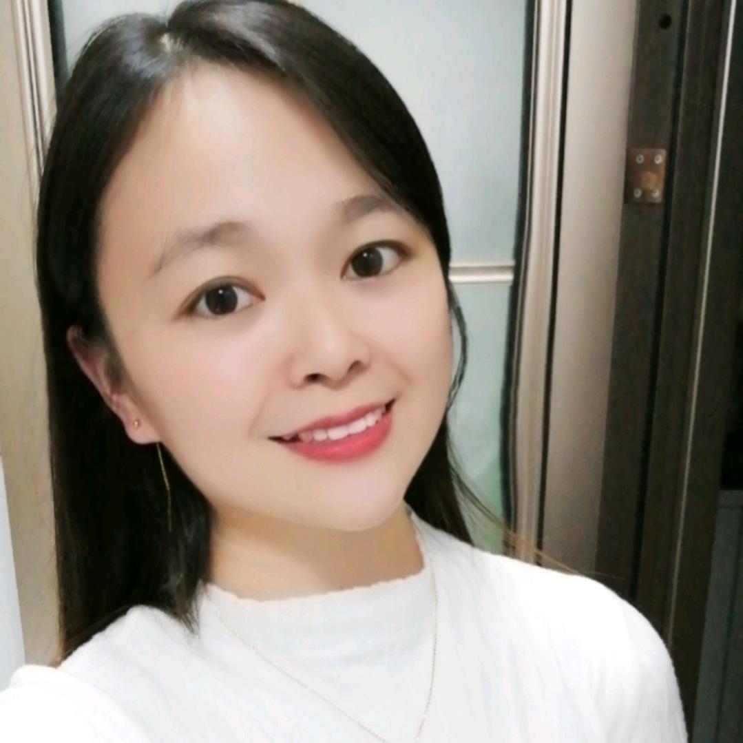 爱笑的女孩