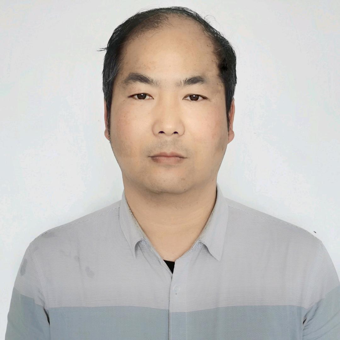 自由摄影师普想平