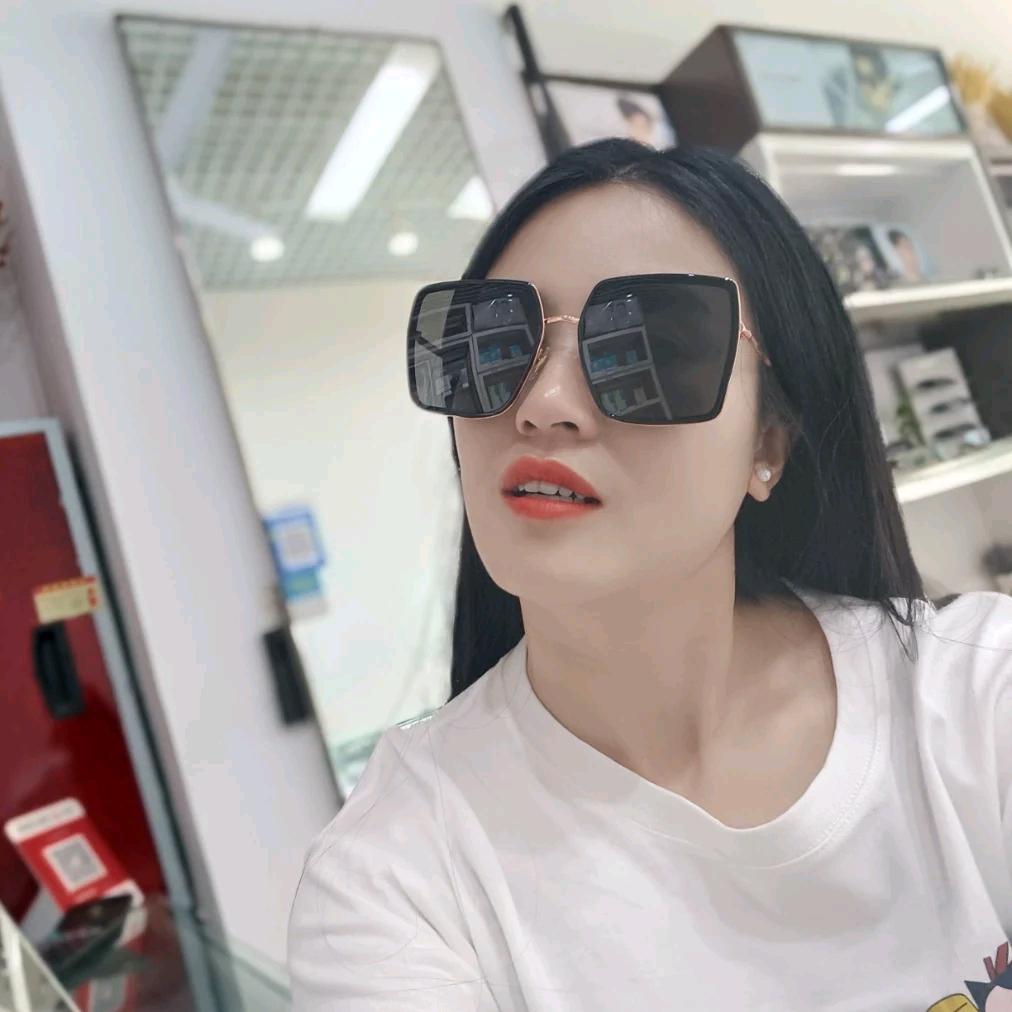 成都平安保险代理人