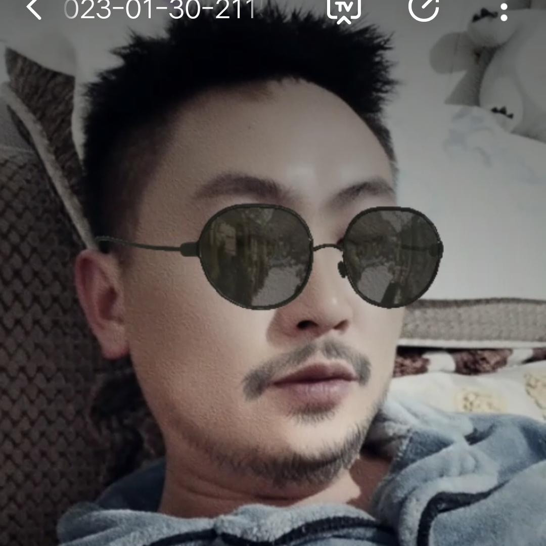 君临天下
