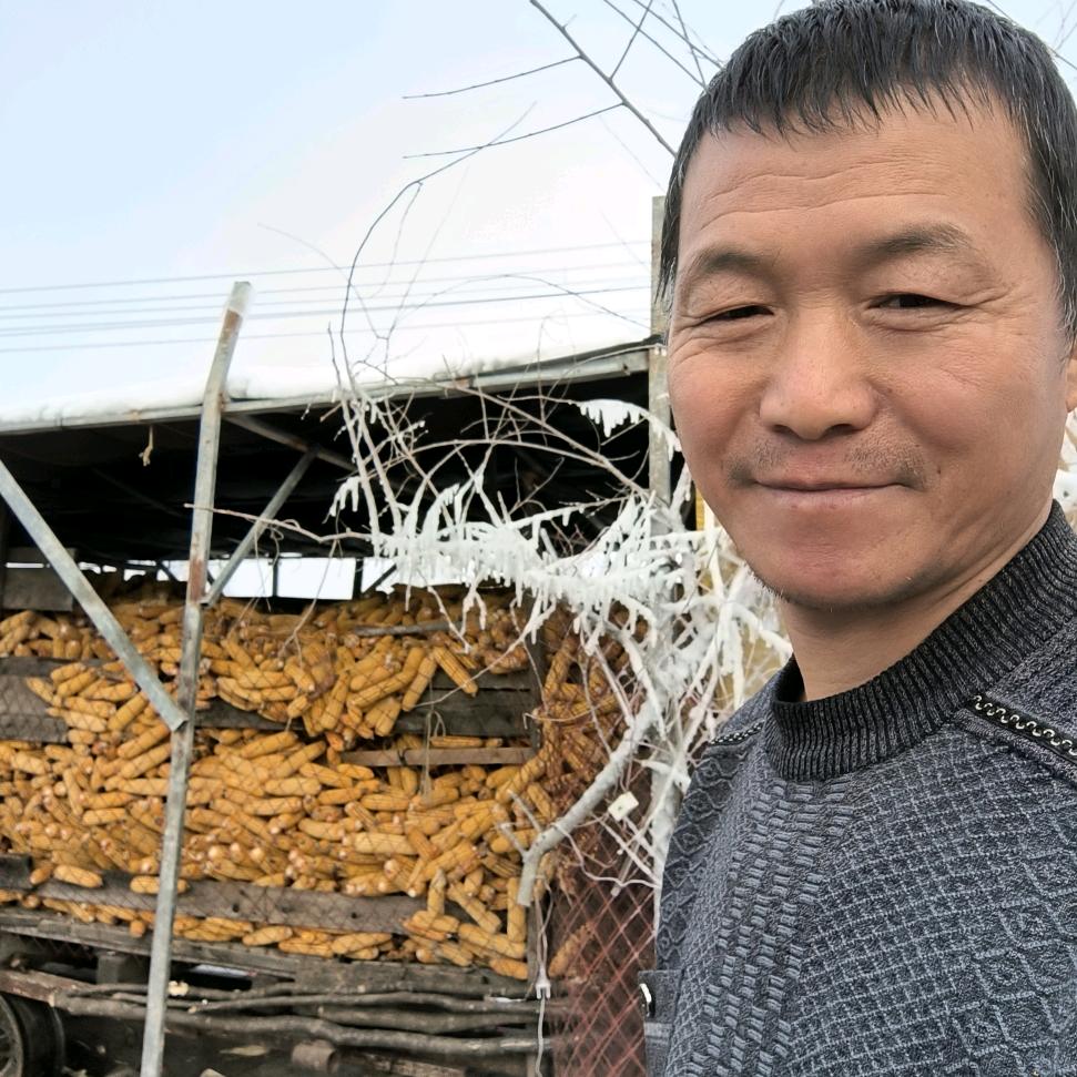 农民王哥在建兴明云百货店