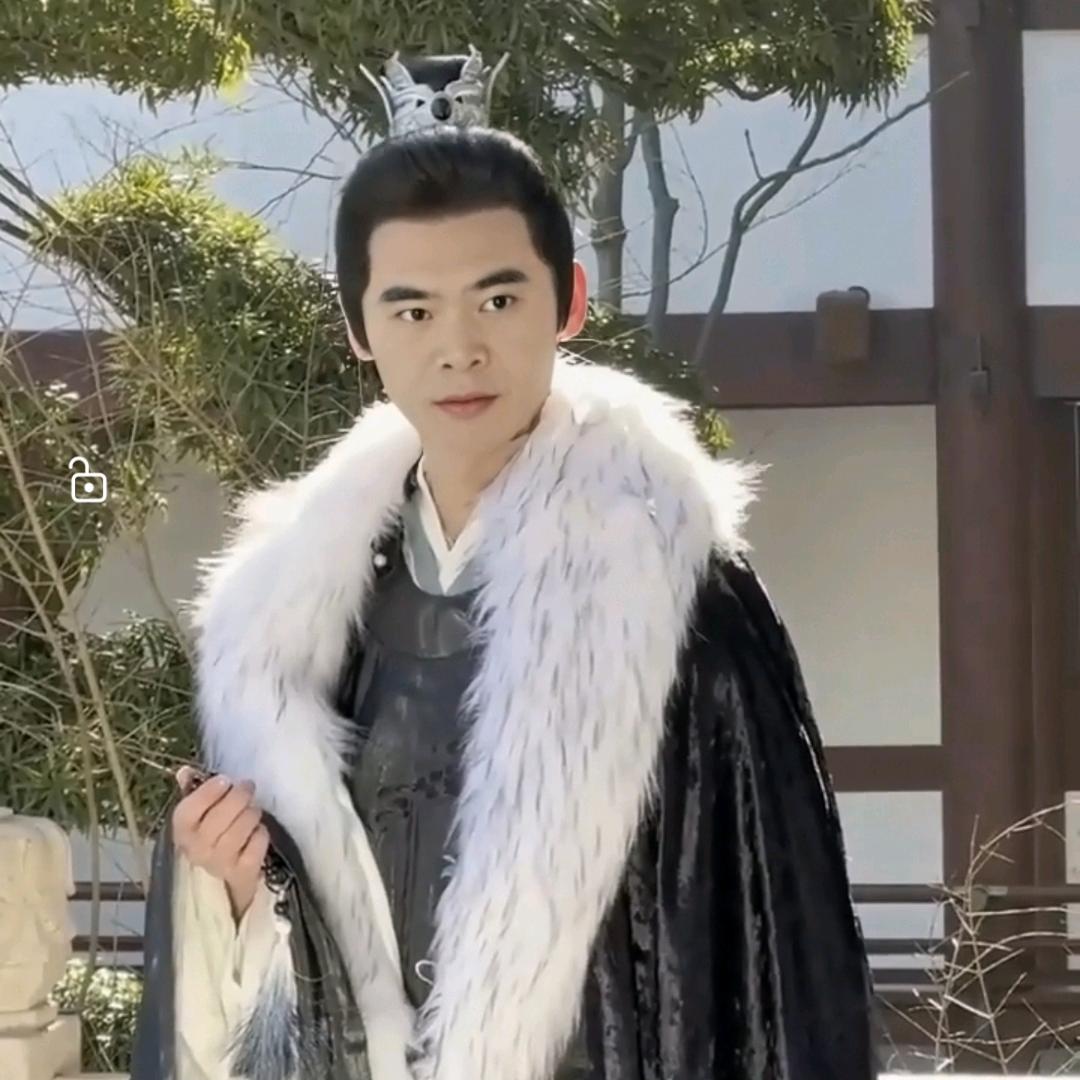 三少头像