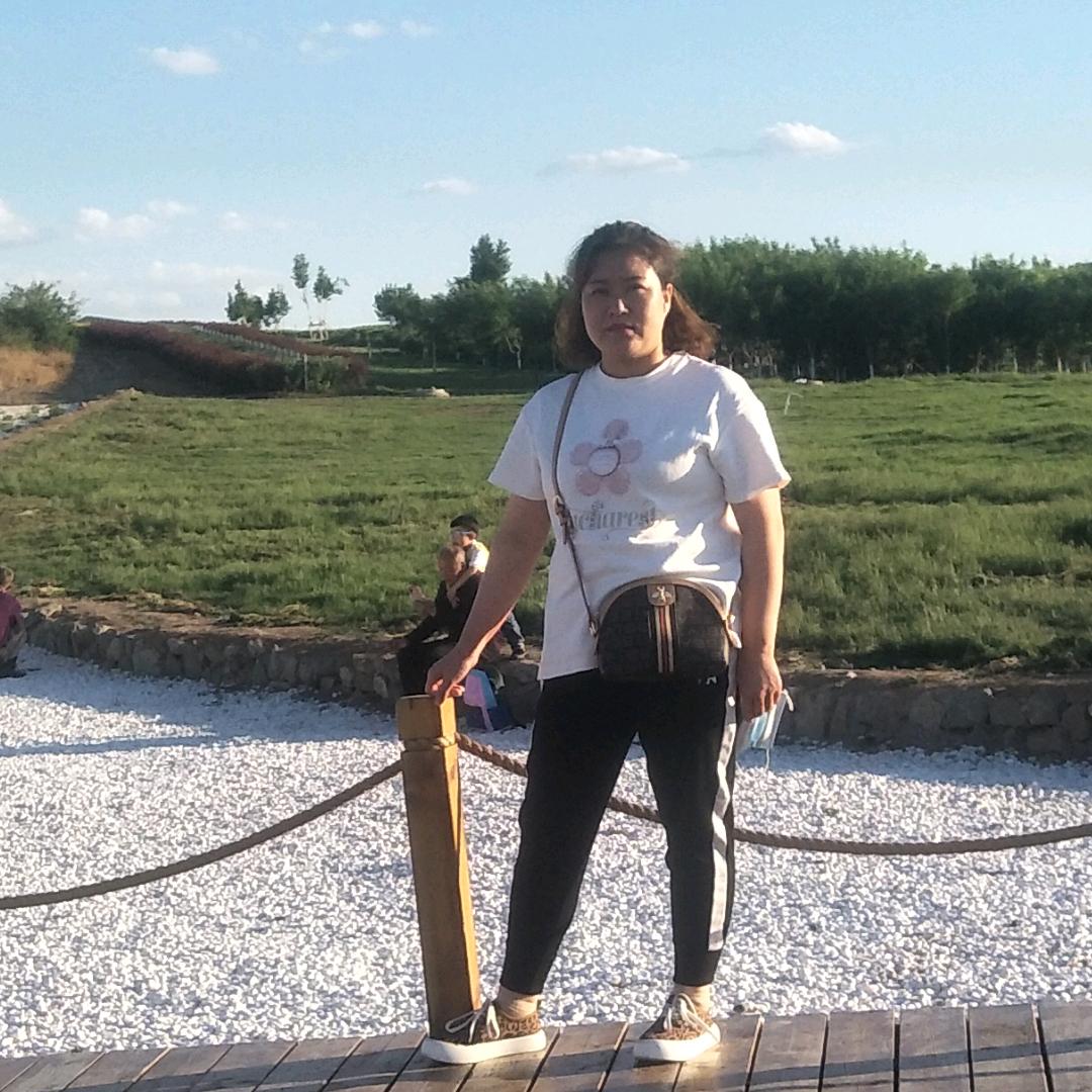 ^O^^O^梦锜