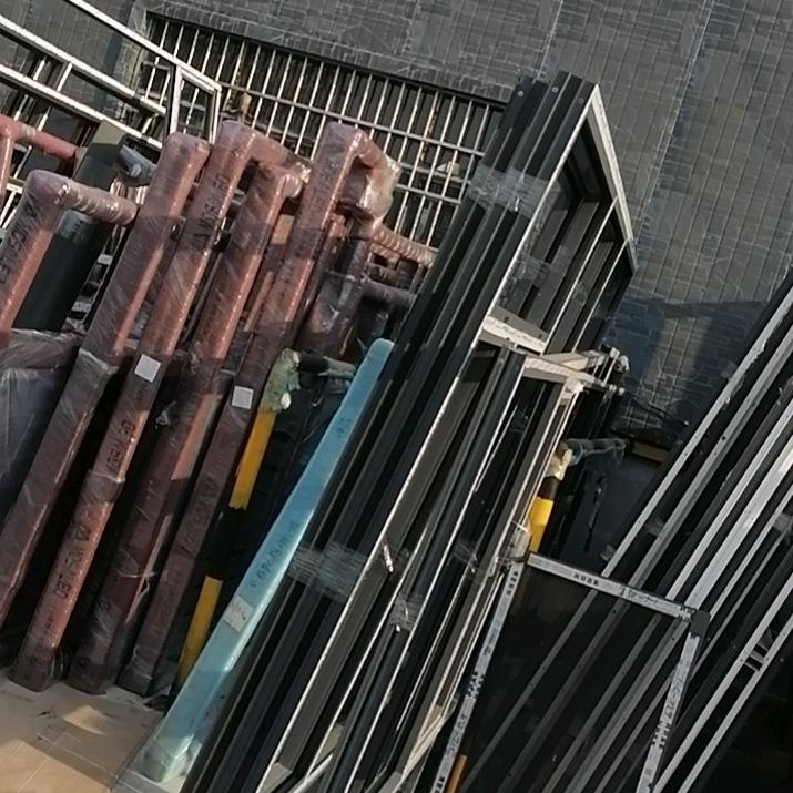 高端玻璃门窗拉货4米板车