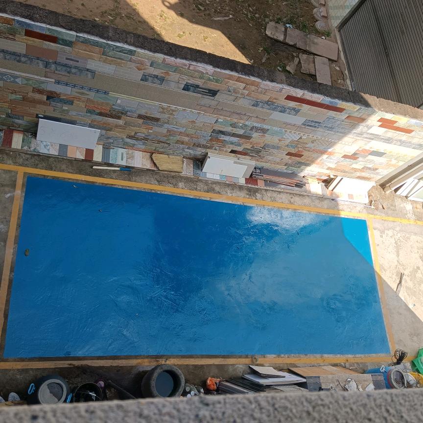 叶世装红小木工