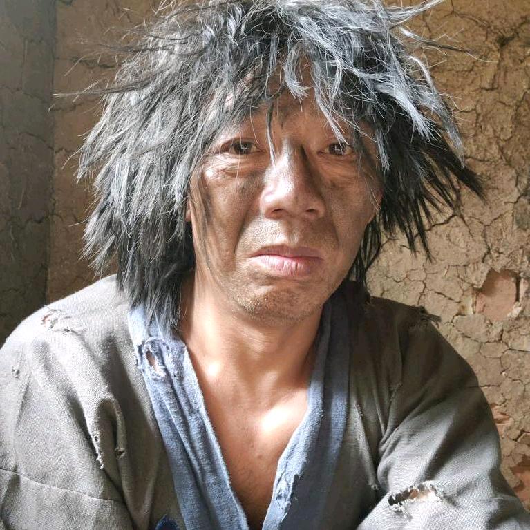 黑旦旦@燕姐(搞笑)《收徒》