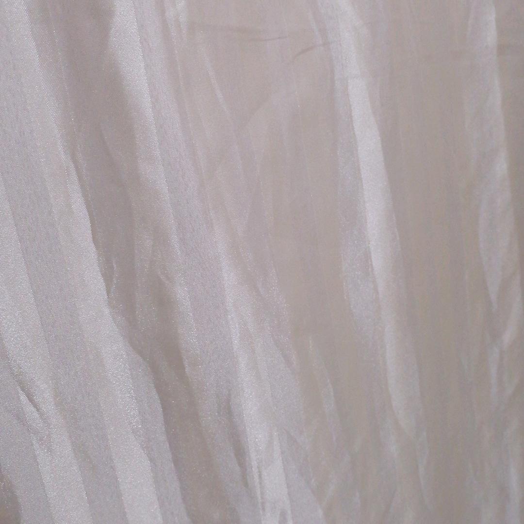…&