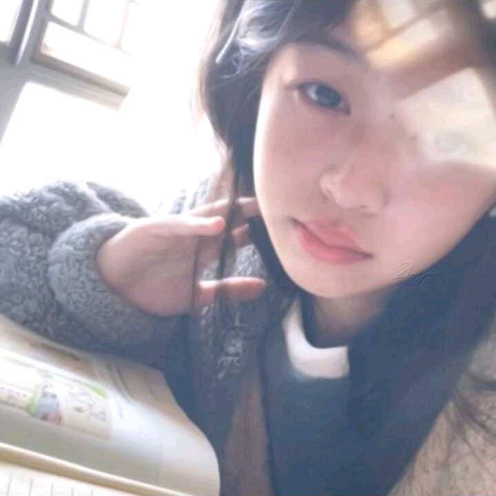 超乖的小财迷👧🏻✨）