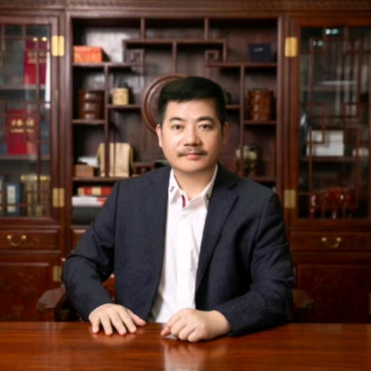 刘伟平