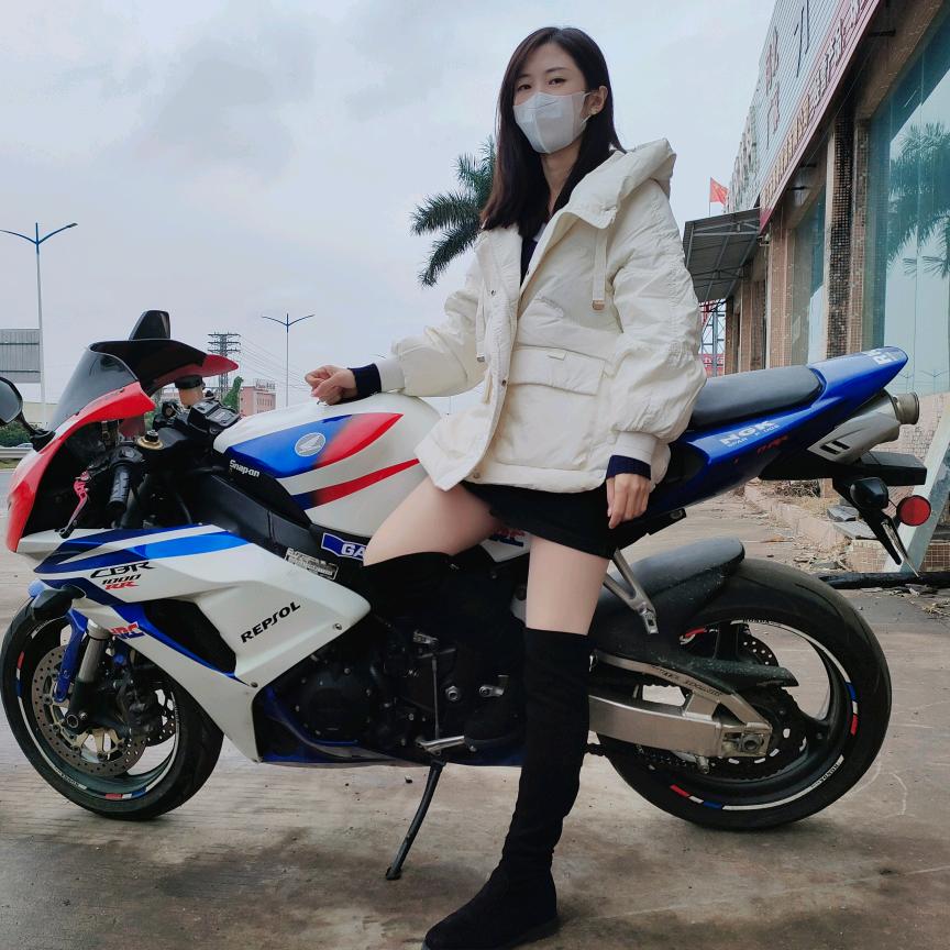 @初柒