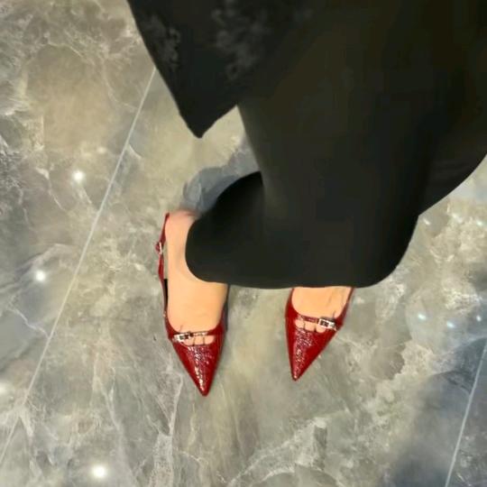 㞮孞