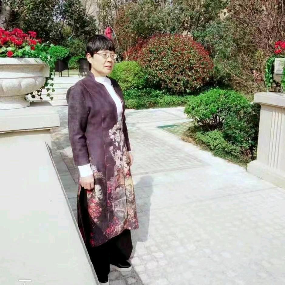 李玉琴，李源鸿