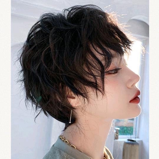 镜子里的我