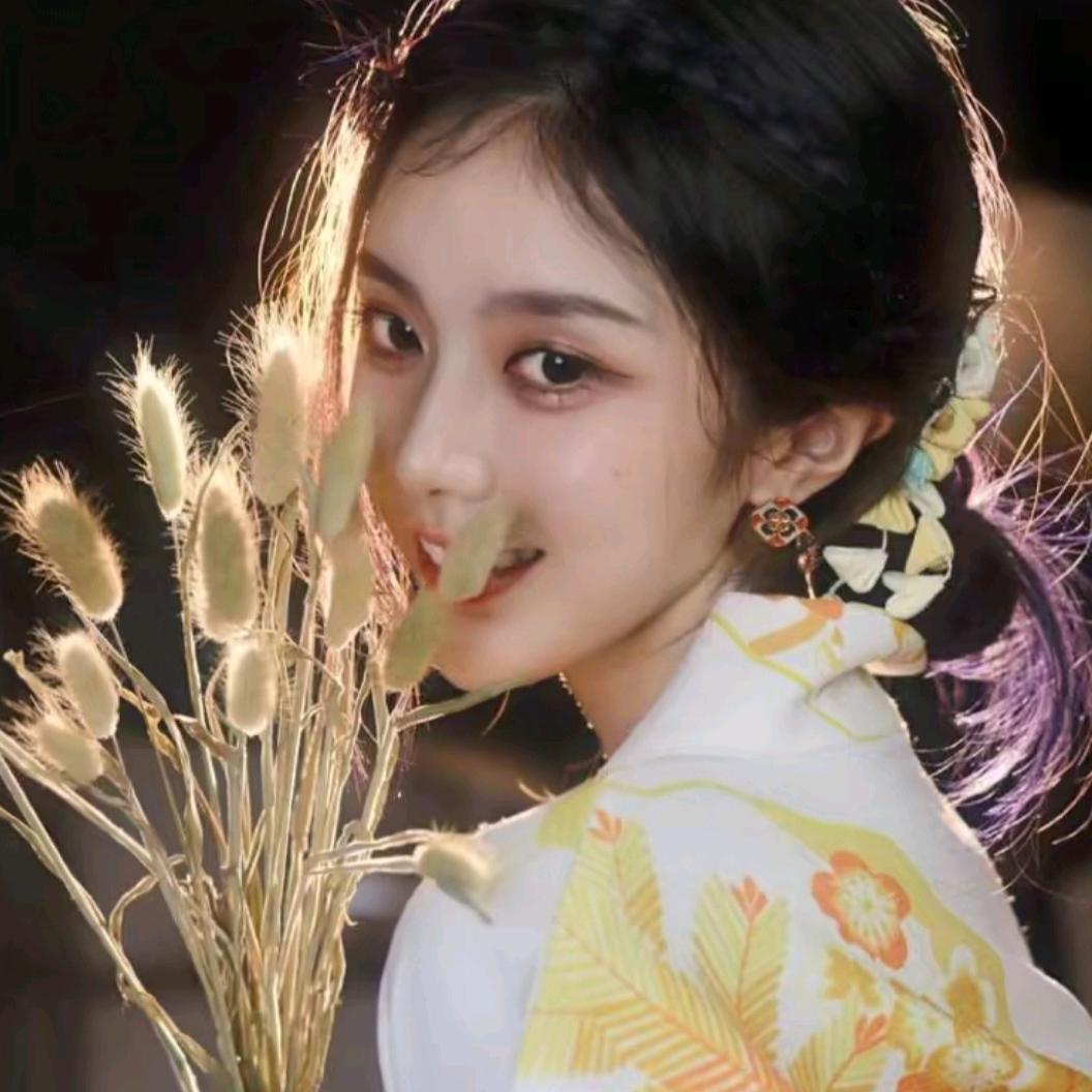 小柒🌸（每天一篇作文）