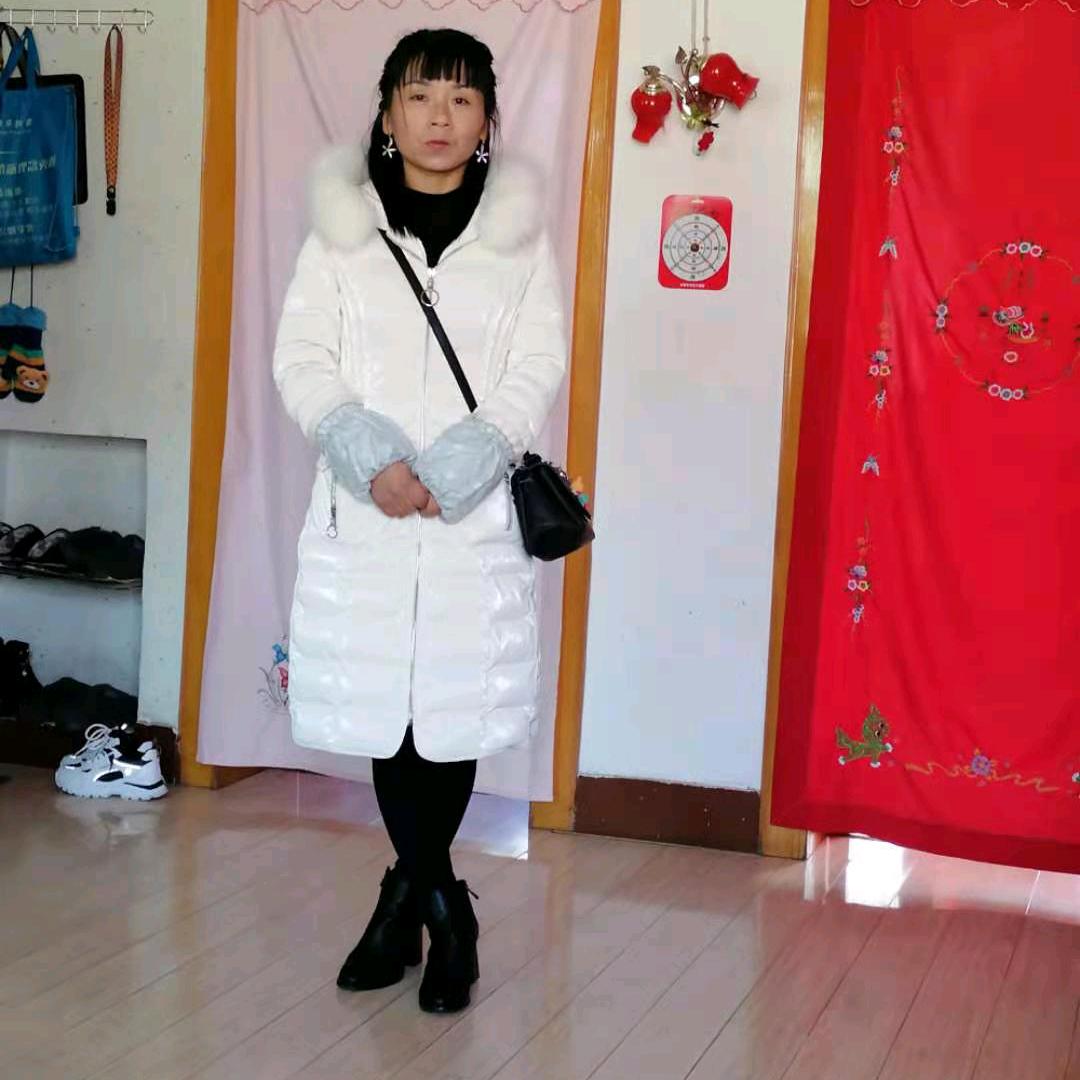 琴三妹（同时点赞不超过三个作品，谢谢！）