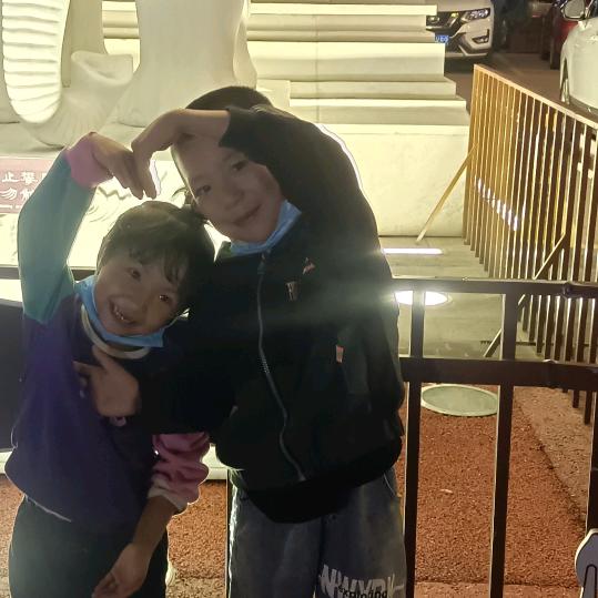 零零一