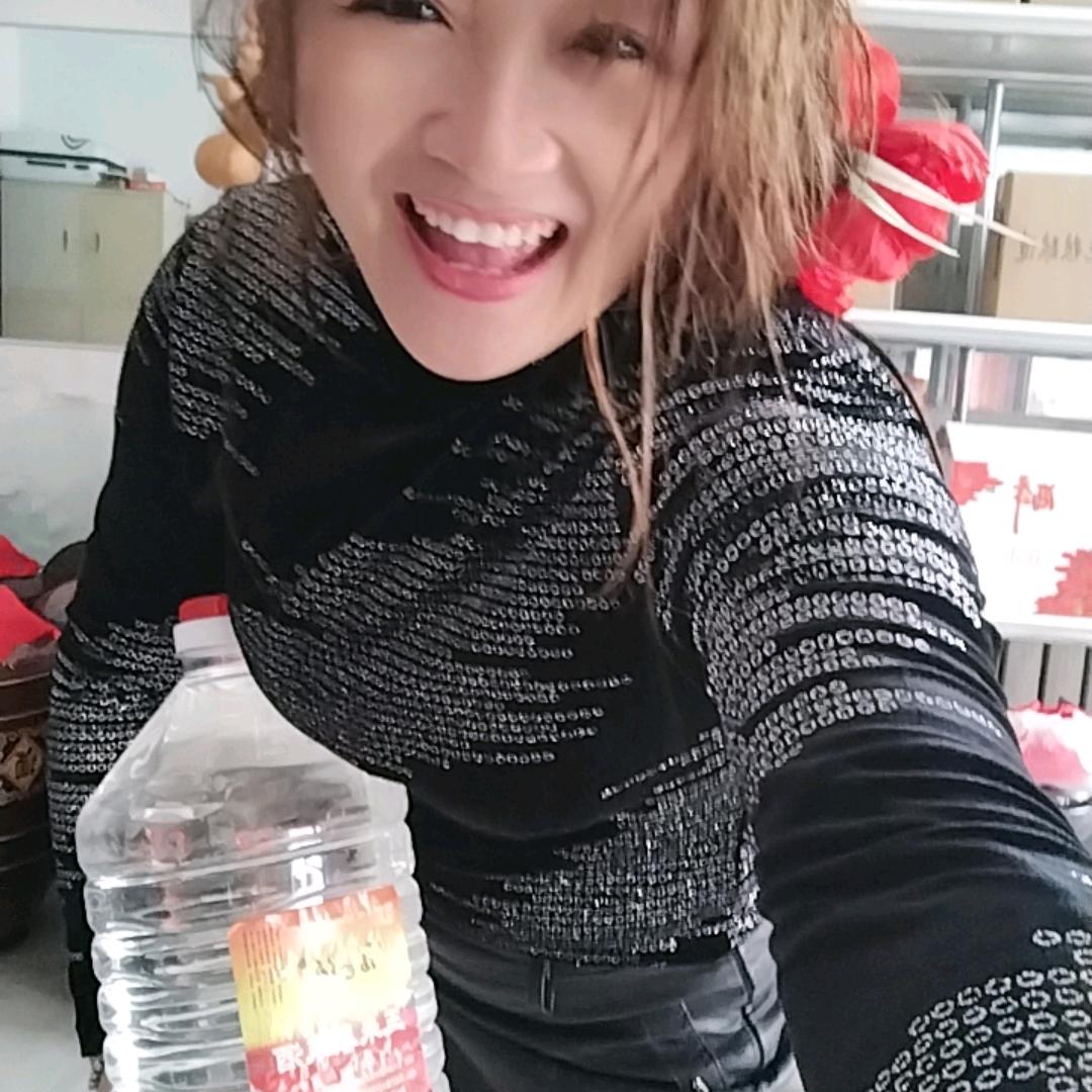 记录生活🙏@闫春含