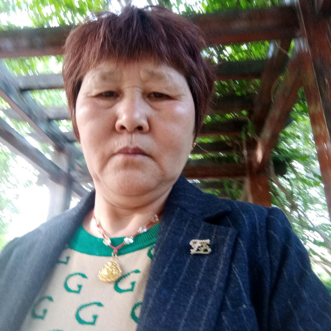 怀硕奶奶