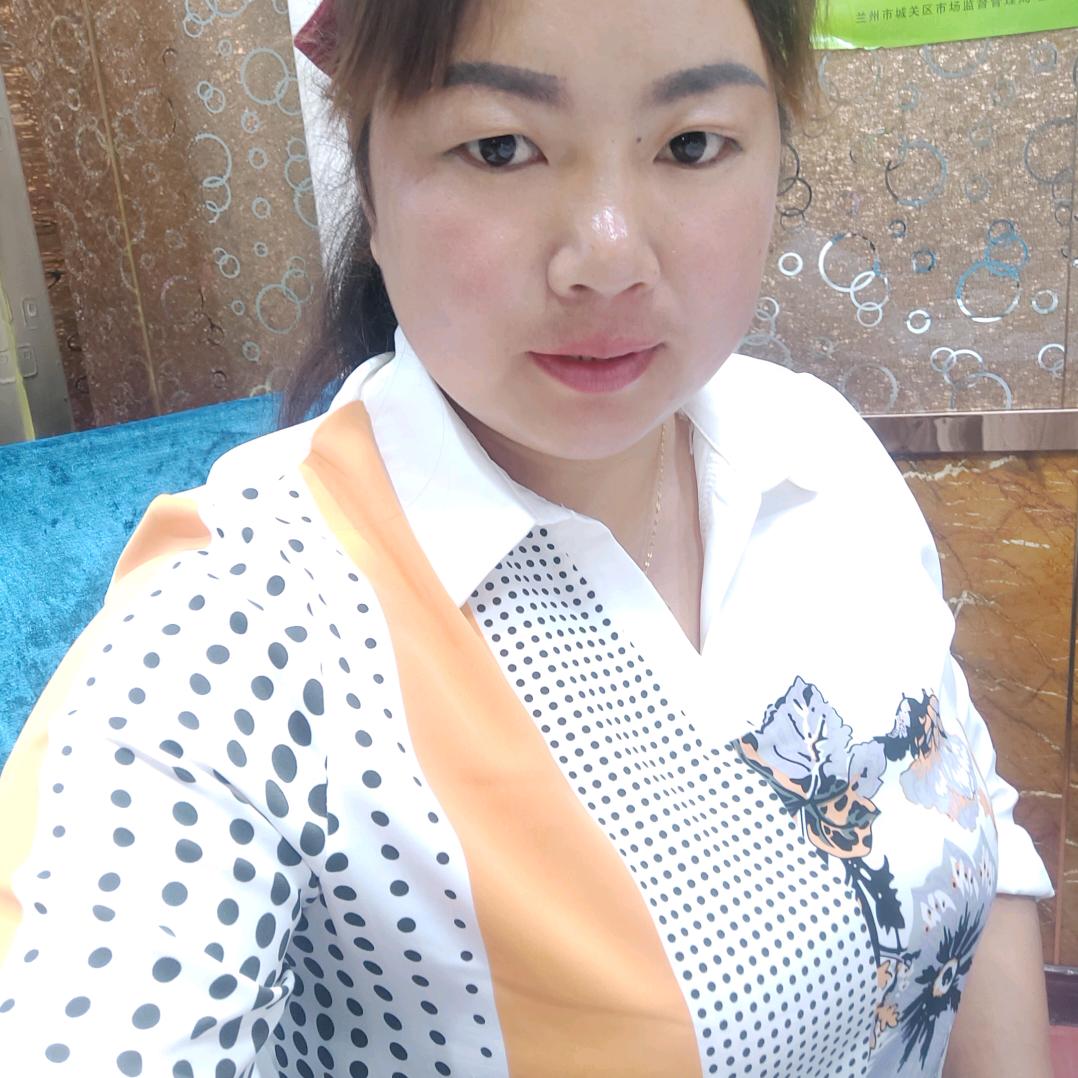 靳桃花