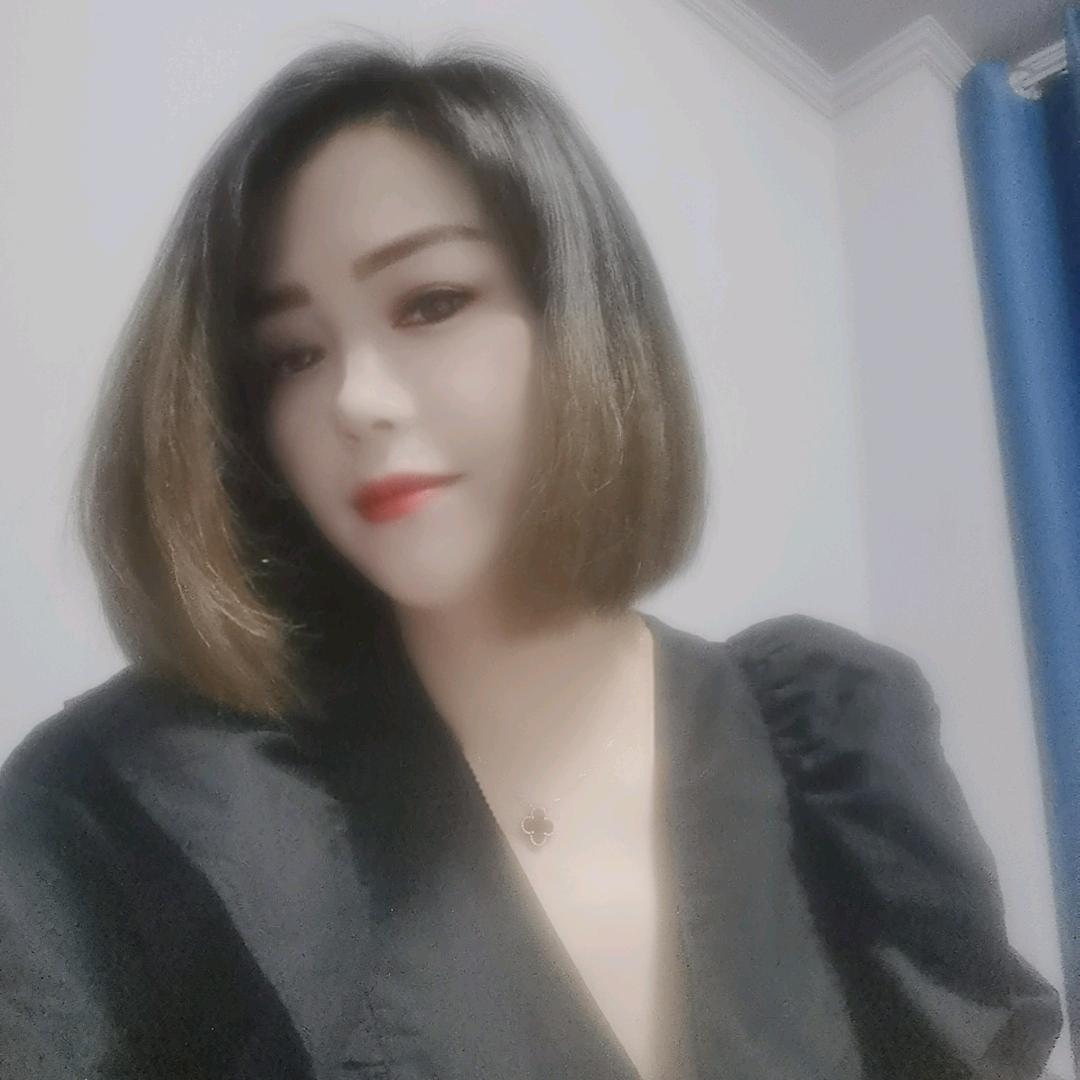 0喵胖二*^i^*