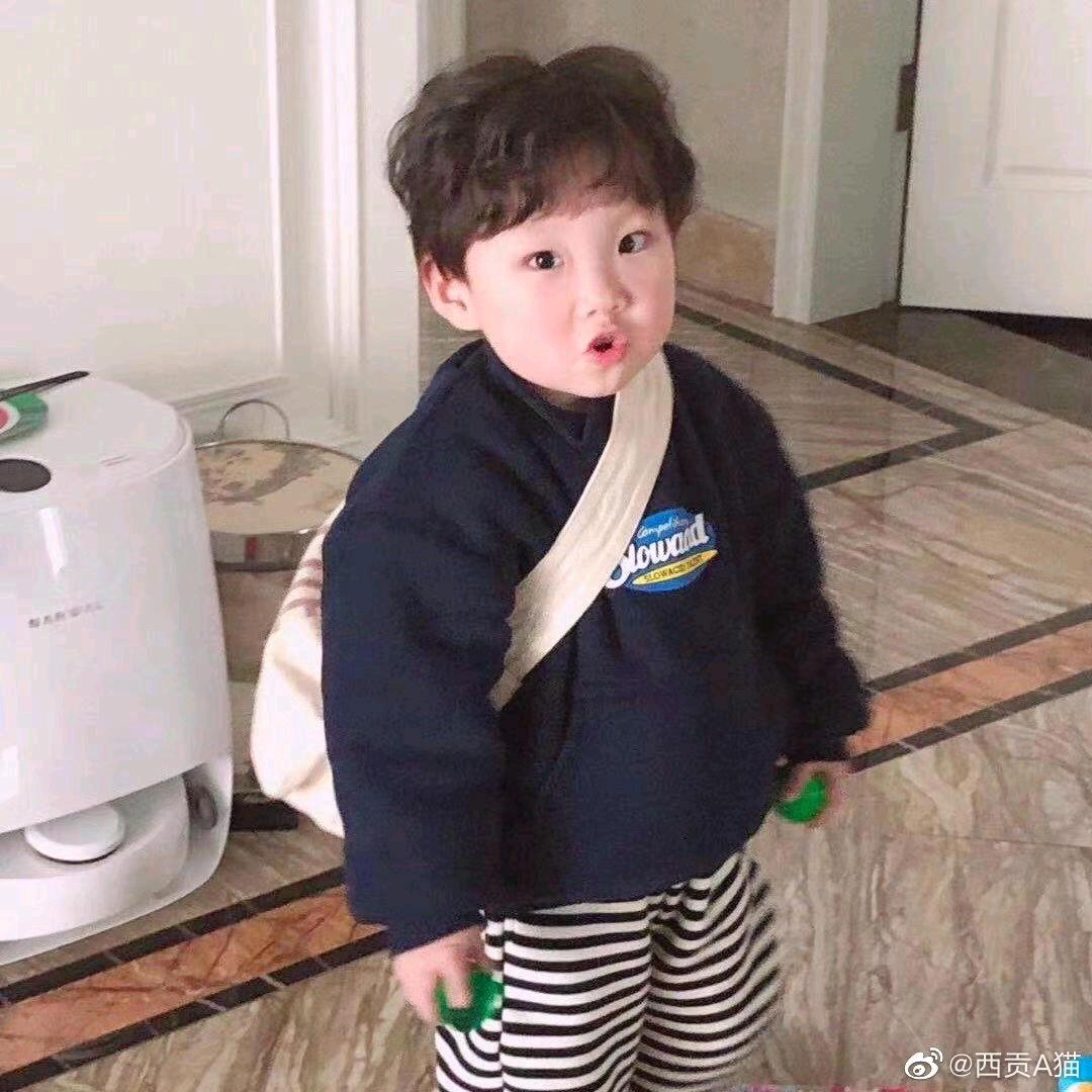 一天要喝八杯水