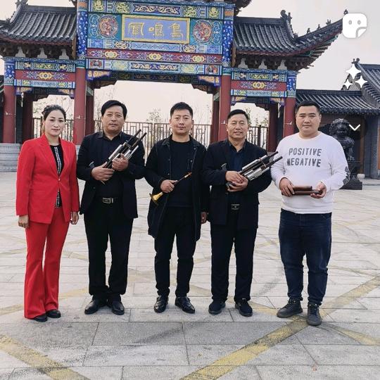 睢县姬氏三兄弟姬帅旗唢呐演绎传媒