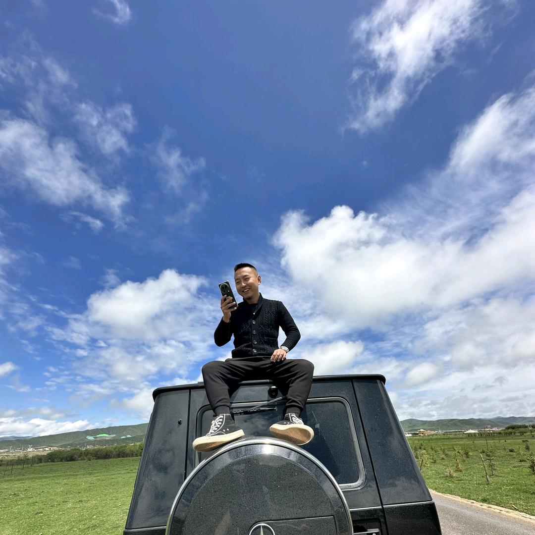阿山玩四驱