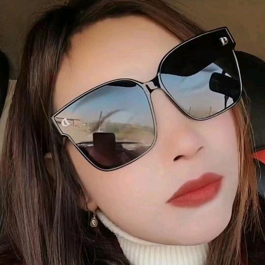 a小翠花卉《拒绝私聊》