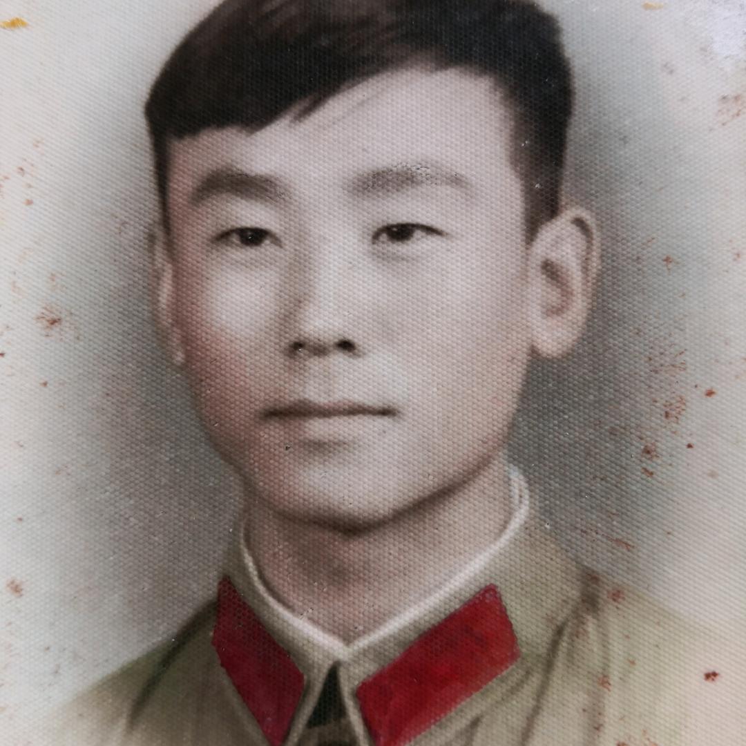 軍艺兵哥