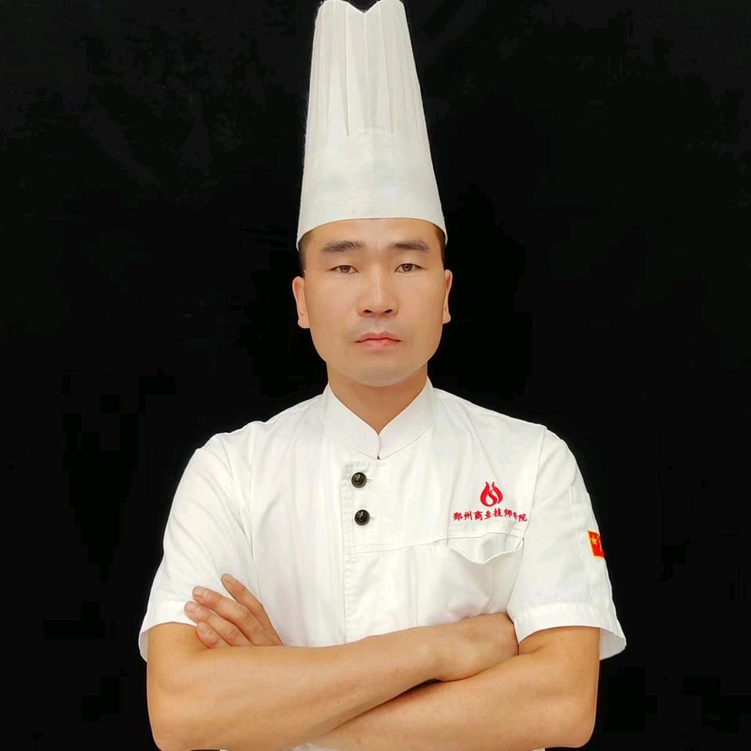 郑州商业技师学院招办赵老师