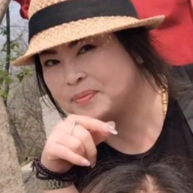 一个小九