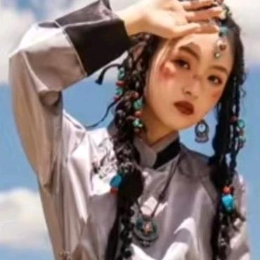 文静👸
