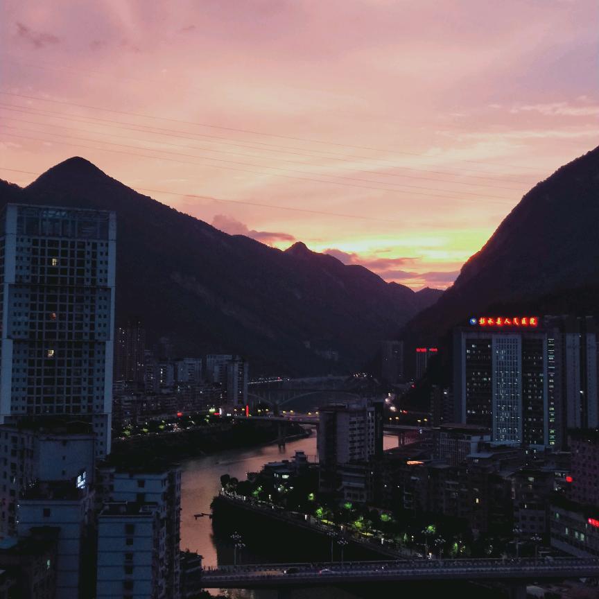 喂鱼选手（野钓）