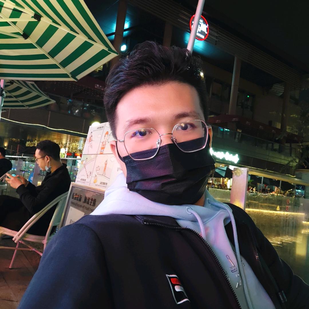 骑哒哒的少年🍐