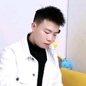 冯哲哲的摆摊生活