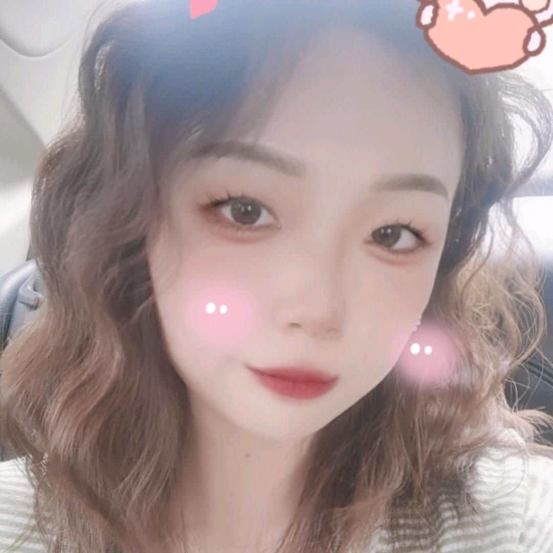 👑依依