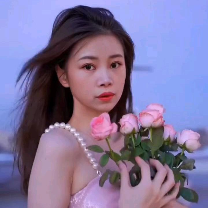 蓉儿(⑉°з°)-♡随拍爱分享