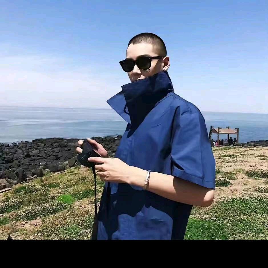 阿威