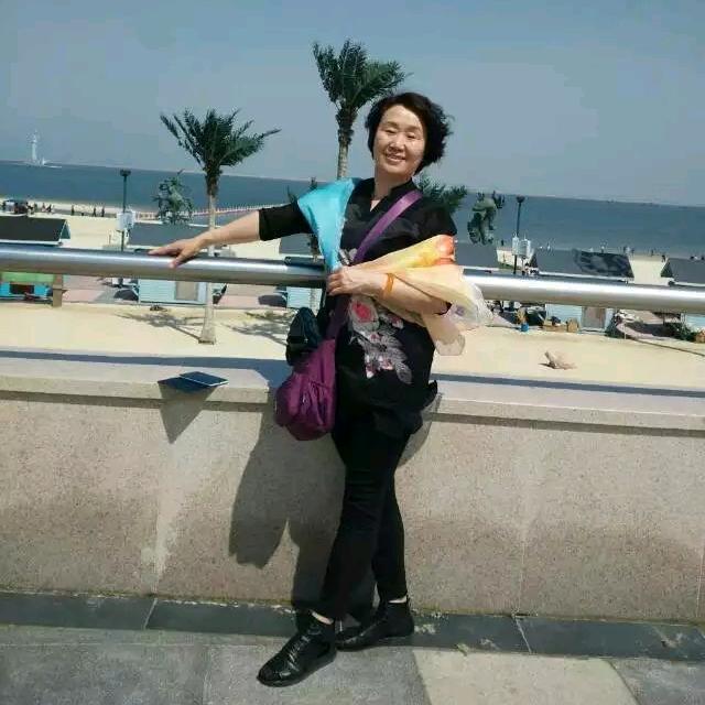 嘉丽