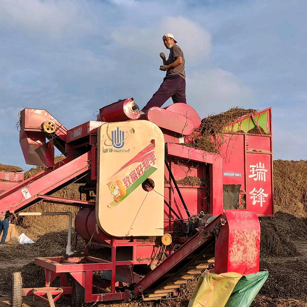 登上拖拉机的辣个男人