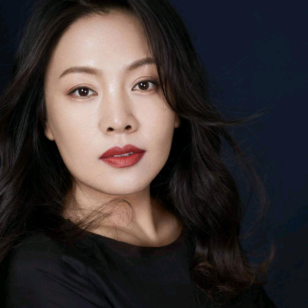 雅惟 心灵探险家