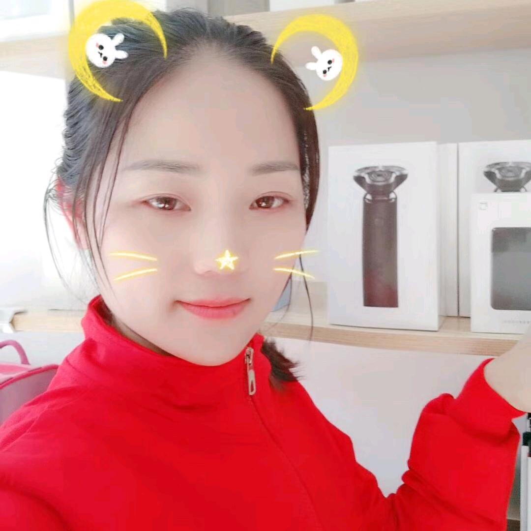 @红红
