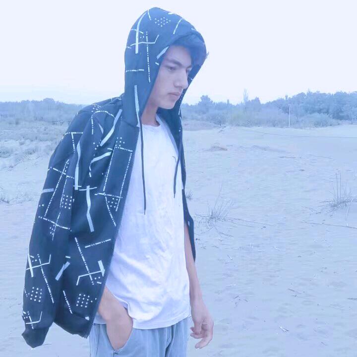 @孜孜(zizi)