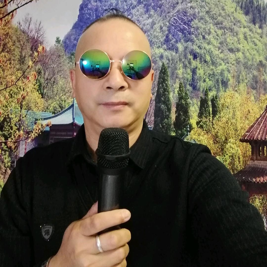 薛锅锅🎤（早上5：50户外直播）