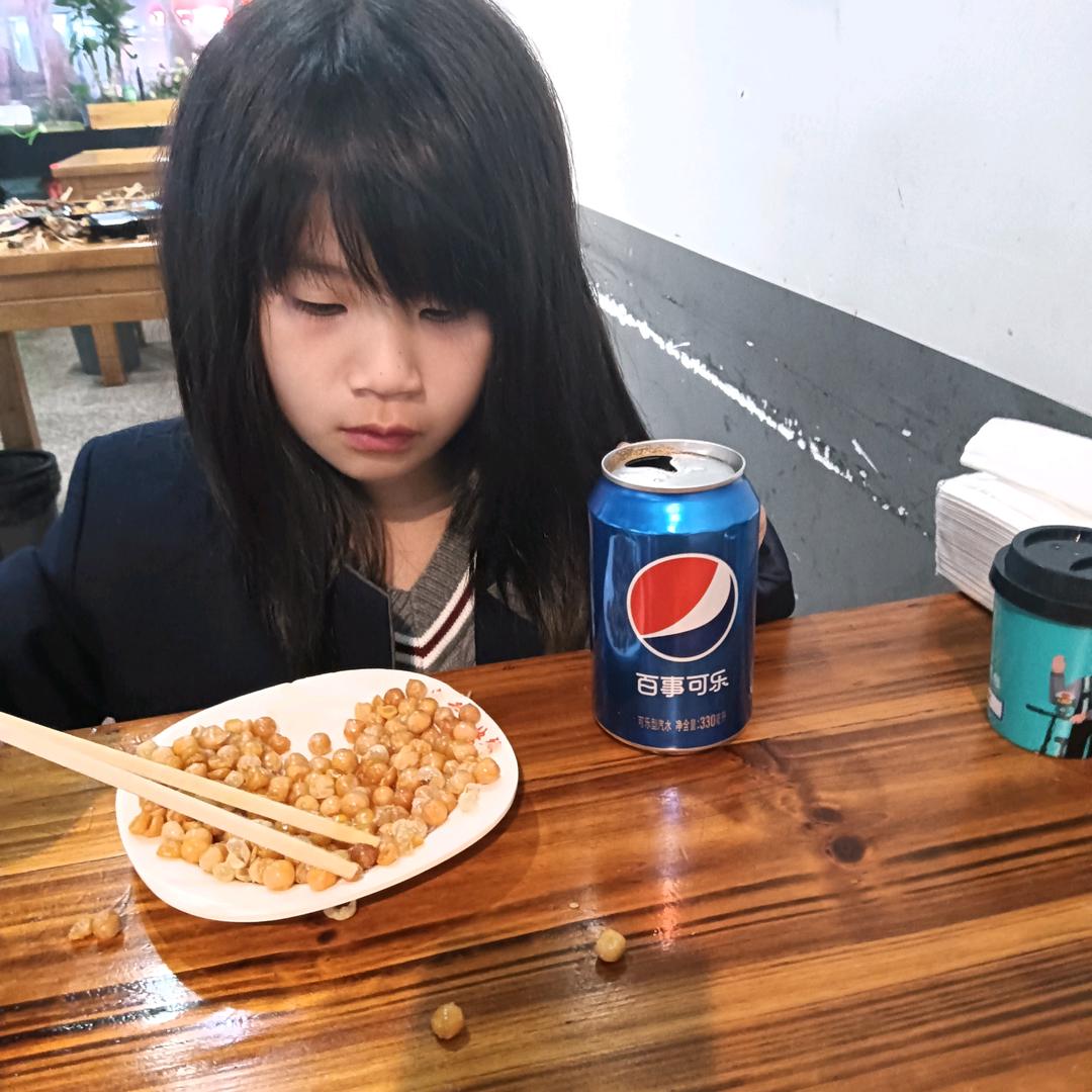 王燕