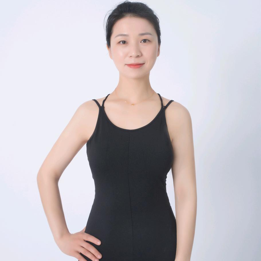 瑜伽老师文子