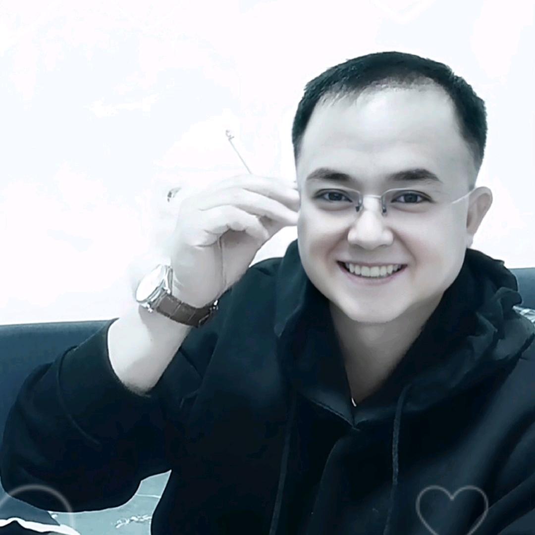 阿龍哥🐉