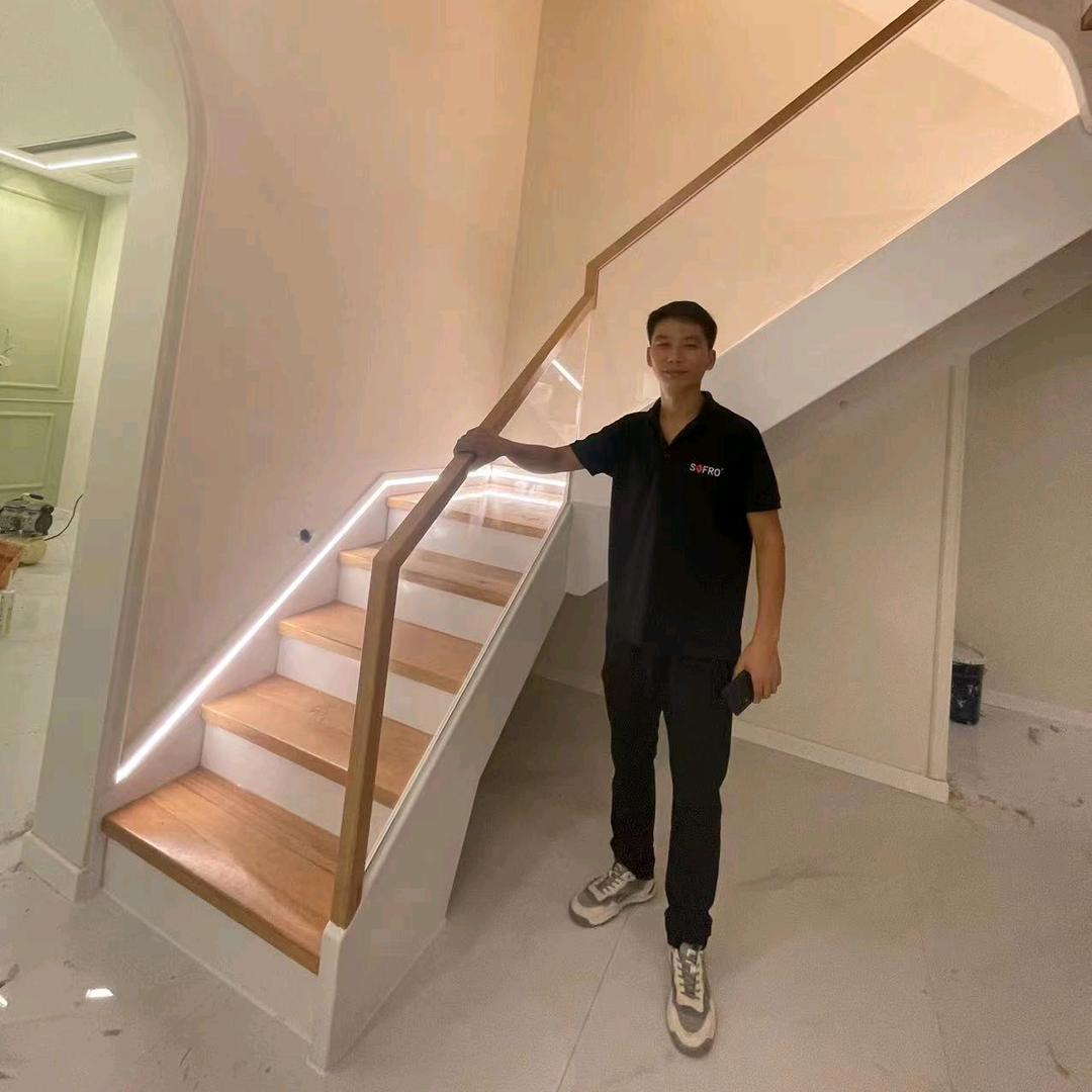 漯河亚歌雅阁楼梯